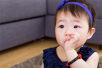 Sucking the thumb or fingers, or other oral habits Sucking the thumb or fingers, or other oral habits
